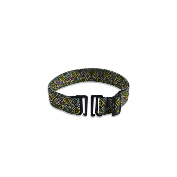 Adjustable belt for insulin pump pouches, stylish and versatile design.