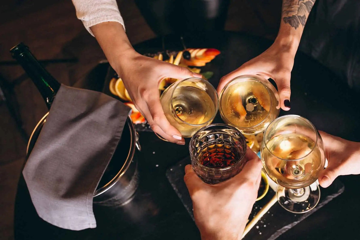What You Need to Know About Drinking Alcohol With Type 1 Diabetes Image