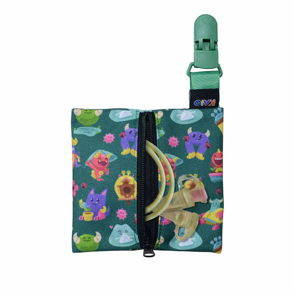 Pochette pour tube médical enfant – Rangement compact et sécurisé | Kaio-Tube Pouch