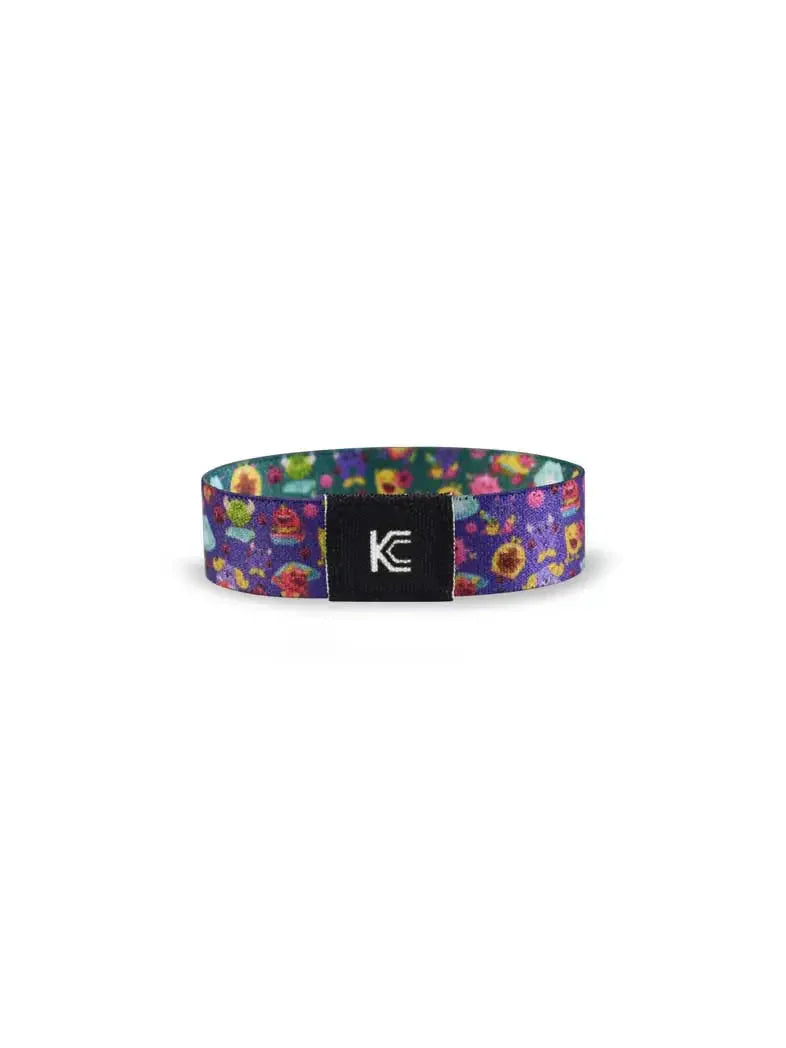 Colorful reversible diabetes awareness wristband for kids with Type 1 Diabetes.